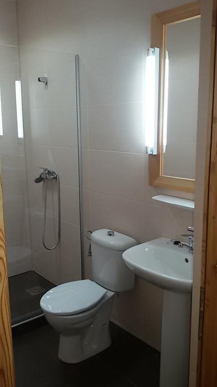 Pensiunea Izbucul Tauz Ghetari Exterior foto